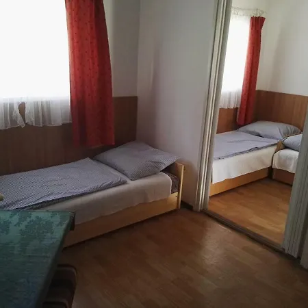 Vadasa Es Etterem *