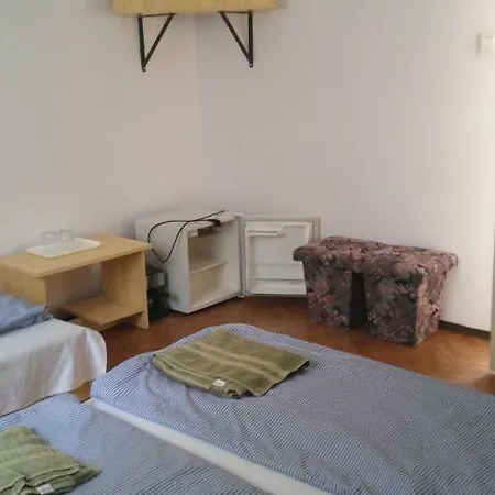 Vadasa Es Etterem *
